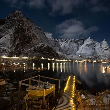 Reine Retro Villa - Cozy Villa With A Fantastic View Exterior photo